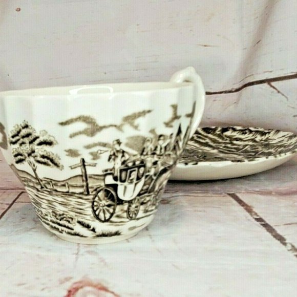 Royal Mail Fine Staffordshire Teacup & Saucer - Picture 4 of 12